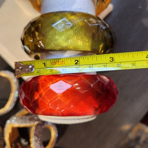 Rich Orange Faceted Acrylic Bracelet - Picture 10 of 16